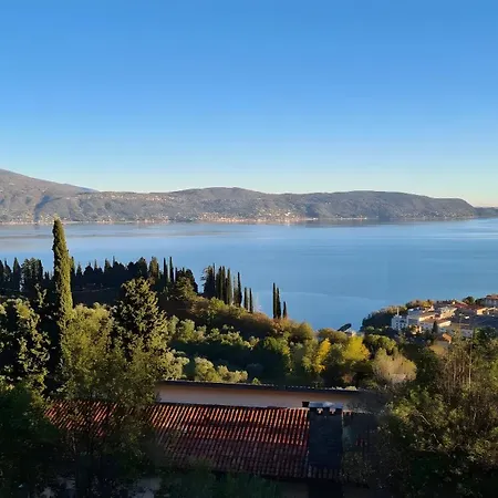 Virgilio Yellow Toscolano Maderno