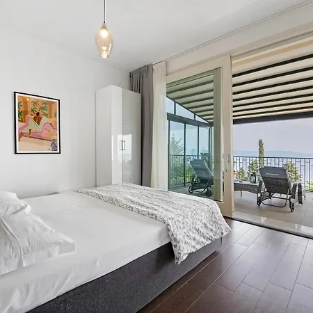 Apartamento Virgilio Yellow